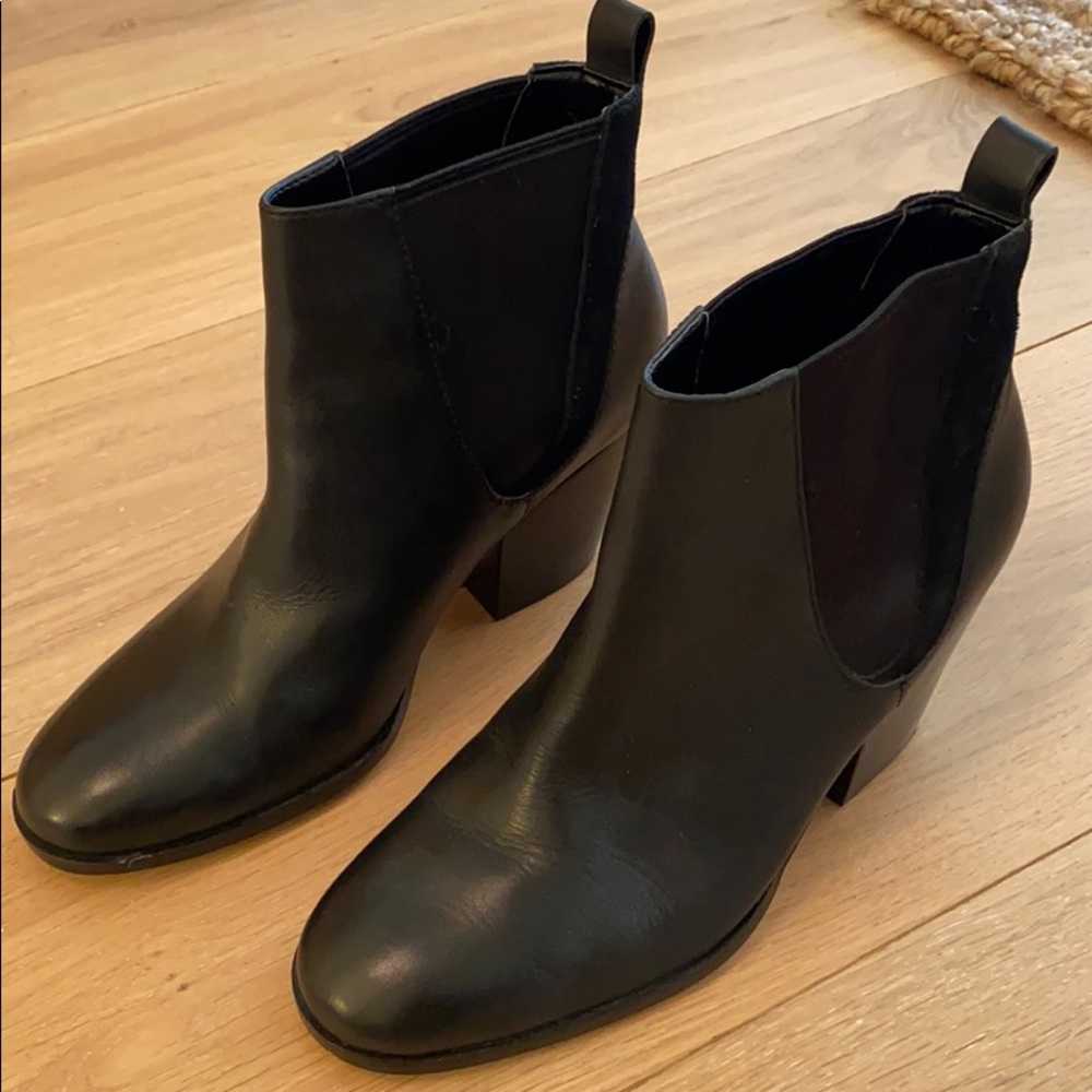 Cole Han Black booties